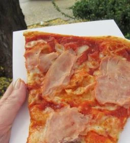 Pizza Me - Europeum