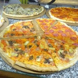 Pizza Me - József körút Budapest - Étel/ital