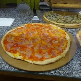 Pizza Me - József körút Budapest - Étel/ital