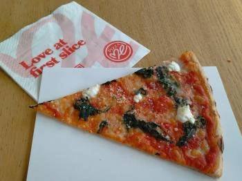 Pizza Me - Móricz Zsigmond körtér Budapest