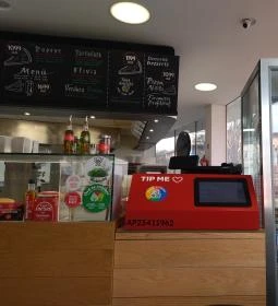 Pizza Me - Móricz Zsigmond körtér