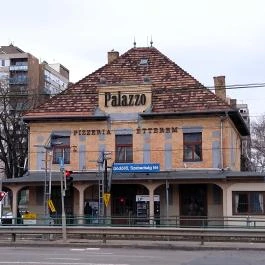 Pizza Palazzo Pizzéria & Étterem Gödöllő - Külső kép