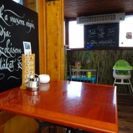 Pizza Paradicsom Budapest - Belső