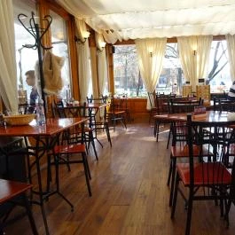 Pizza Paradicsom Budapest - Belső