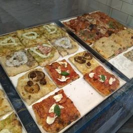 Pizza Pazza - Egyetem tér Budapest - Étel/ital