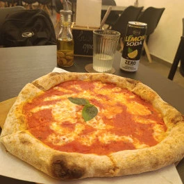 Pizza Preferita Budapest - Étel/ital
