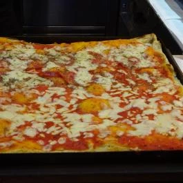 Pizza Quadra Budapest - Étel/ital