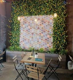Pizzaguru Restaurant & Cafe