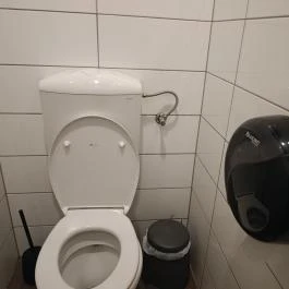 Pizzaguru Restaurant & Cafe, Szeged - Mosdó