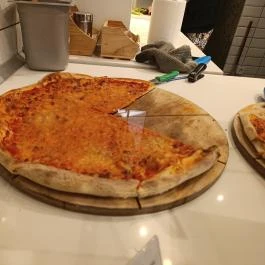 Pizzi Móricz, Budapest - Étel/ital
