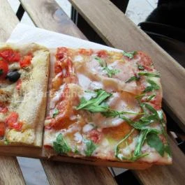 Pizzica Due Budapest - Étel/ital