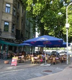 Platán Grill Étterem & Söröző