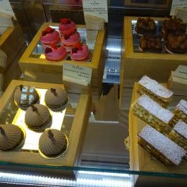 Platán Restaurant & Café, Tata - Étel/ital