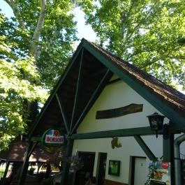 Platán Söröző-Borozó Balatonberény - Külső kép