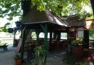 Platán Söröző-Borozó Balatonberény