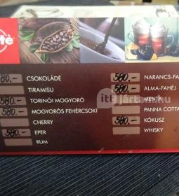 PletykaFészek - World Mall