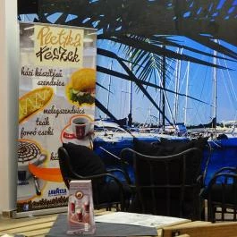 PletykaFészek - World Mall Budapest - Külső kép