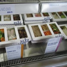 Pléz Café - Csemete utca Budapest - Étel/ital