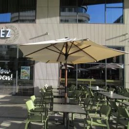 Pléz Café - Corvin Budapest - Külső kép