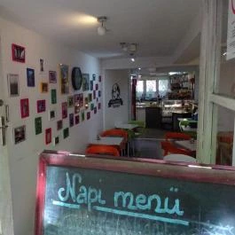 Pocakmaci Tejbár Budapest - Belső