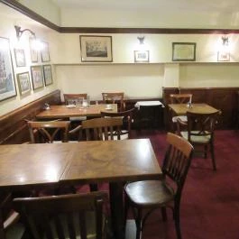 Polo Pub Budapest - Egyéb