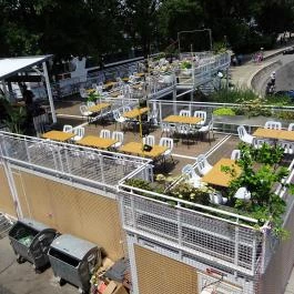 Pontoon Budapest - Külső kép