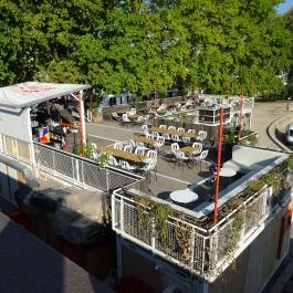 Pontoon Budapest - Külső kép