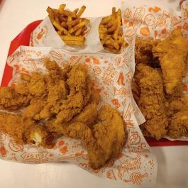 Popeyes Westend Budapest - Étel/ital