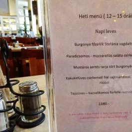 Pörc & Prézli Étterem Budapest - Belső