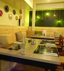 Pörc & Prézli Étterem