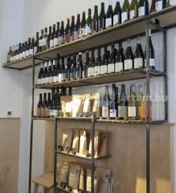 Portobello Coffee, Brunch & Wine