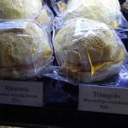 Pöttyös Bögre Bisztró Budapest - Étel/ital