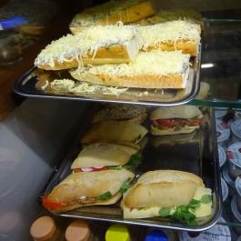 Premier Kultcafé Budapest - Étel/ital