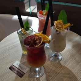 Prémium Hotel Panoráma kávézója Siófok - Étel/ital