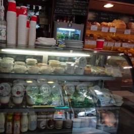 Prémium Pékség & Kávézó - Szent István körút Budapest - Étel/ital