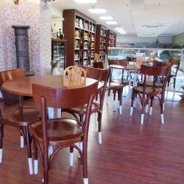 Príma Kávézó Budapest - Belső