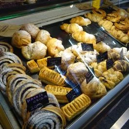 Príma Pék - Cafe & Bakery - Arany János utca Budapest - Étel/ital