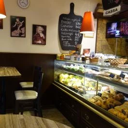 Príma Pék - Cafe & Bakery - Oktogon Budapest - Belső