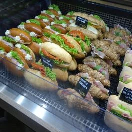 Príma Pék - Cafe & Bakery - Szent István körút Budapest - Étel/ital