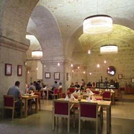 Prímás Pince Étterem, Esztergom - Belső