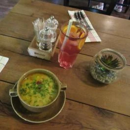 Promontor Kertvendéglő Budapest - Étel/ital