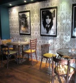 Propeller Bar & Café