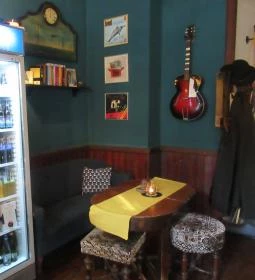 Propeller Bar & Café