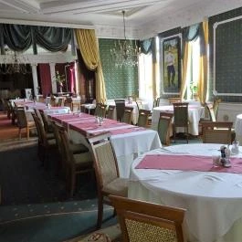 Puchner Kastélyszálló Bikal - Vendéglátás