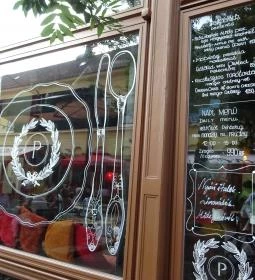 Púder Bárszínház