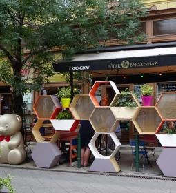 Púder Bárszínház