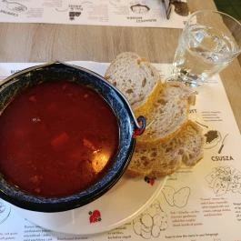 Puli & Juhász Restaurant, Budapest - Étel/ital
