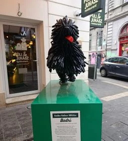 Puli & Juhász Restaurant