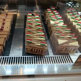 Punto Gelato Corvin Budapest - Étel/ital