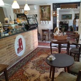 Puritán Kávéház Tata - Belső